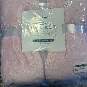 COZY HOUSE FLEECE PINK BLANKET KING